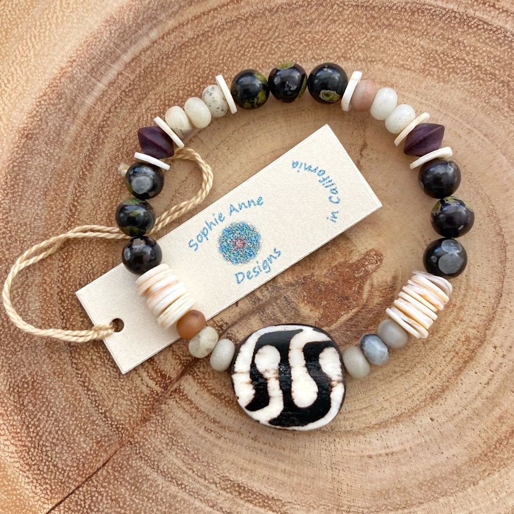 Flower Obsidian Bracelet